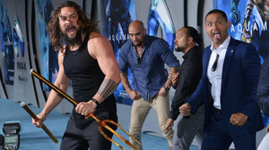 Το νεοζηλανδικό haka του Jason Momoa έκλεψε την παράσταση στην πρεμιέρα του Aquaman