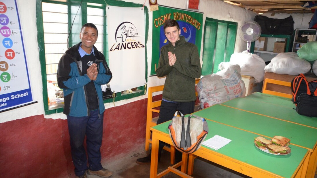 Το μεγαλείο ενός 15χρονου που έφτασε μέχρι το Νεπάλ για ανθρωπιστική βοήθεια