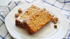 Σαρακοστιανό κέικ με πορτοκάλι