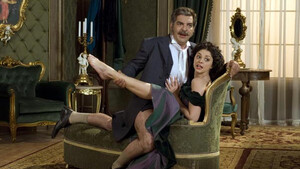 O επικός ρόλος του «Παλιού» στο «Αυστηρώς Κατάλληλο»!  (pics+vid)