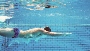 Τρεις τρόποι για να κολυμπάς πιο γρήγορα
