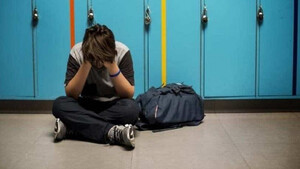 Bullying 16χρονου: Να κλειδώσουμε τις «ταράτσες»