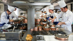 Πόσο εύκολη είναι η ζωή στην κουζίνα των chefs;