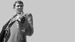 Γιατί ο George Lazenby είναι ο πιο αντιπαθητικός James Bond;
