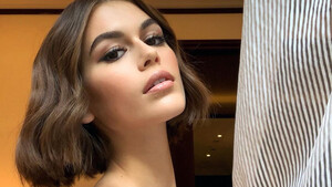 Η Kaia Gerber είναι πιο sexy από ποτέ και οι φωτογραφίες θα σε αφήσουν με το στόμα ανοιχτό