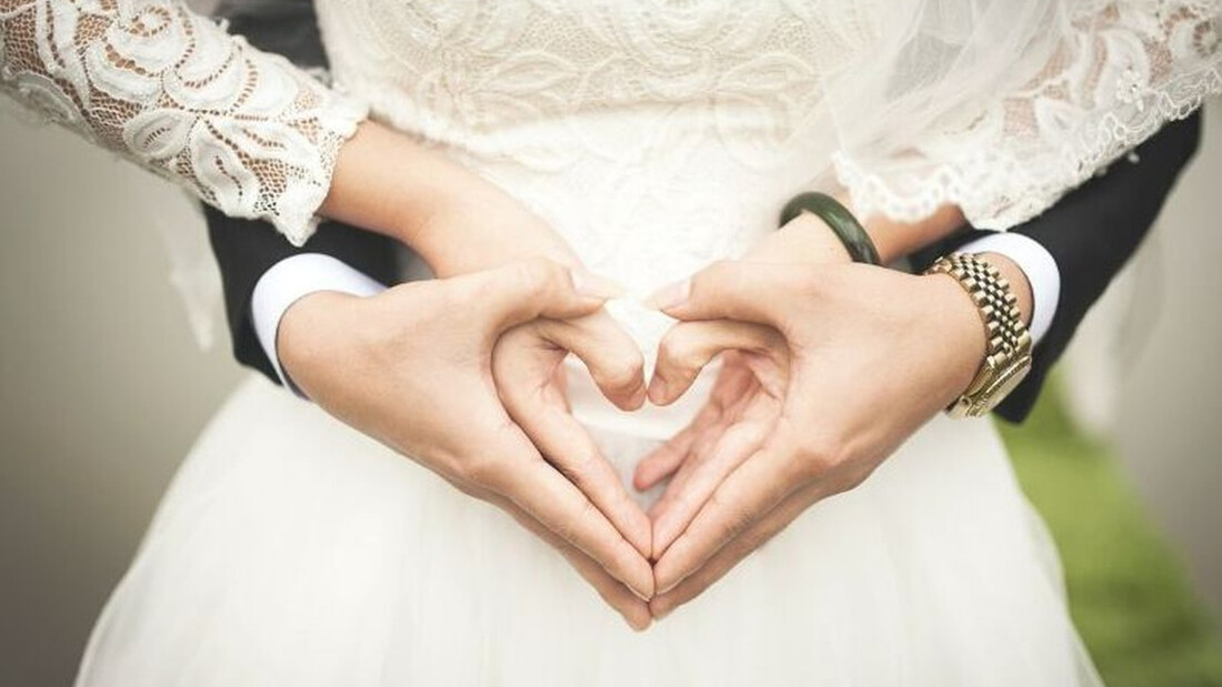 Χαμός σε γάμο: Η νύφη παράτησε τον γαμπρό στην εκκλησία για κάτι που έκανε η πεθερά
