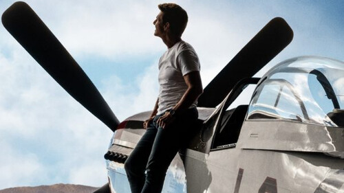 Στο νέο τρέιλερ του Top Gun: Maverick ο Tom Cruise συνεχίζει να είναι ο πιο cool πιλότος