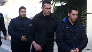 Υπόθεση Τοπαλούδη: Ένταση στη δίκη μεταξύ των κατηγορουμένων - «Θα σου σπάσω τα κόκκαλα δολοφόνε»