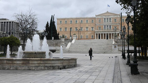 Πέτσας - Επιστροφή στην κανονικότητα: Οι ημερομηνίες μέχρι τον Ιούνιο - Παράταση του σχολικού έτους