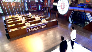 MasterChef 4: Ανατροπή! Αλλάζουν όλα - Η ανακοίνωση των κριτών που «πάγωσε» τους παίκτες (video)