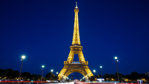 Παρίσι: Γιατί είναι η Πόλη του Φωτός;