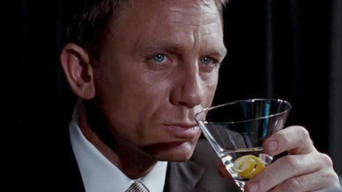 Το Shaken θα σε φέρει πιο κοντά στα ποτά του James Bond