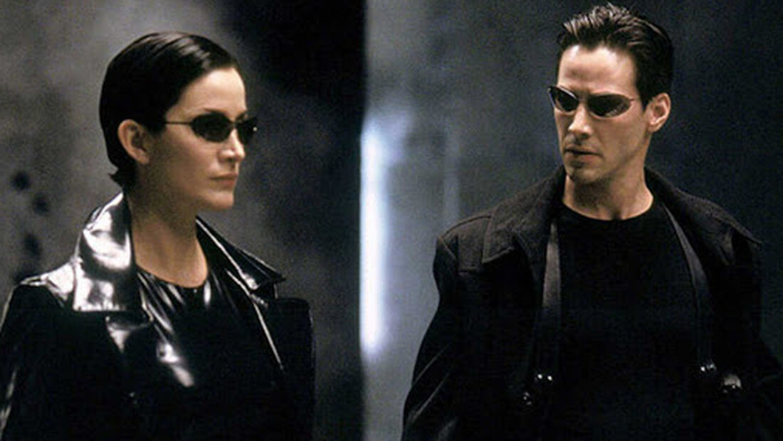 Αναρωτήθηκες ποτέ γιατί στο Matrix φοράνε γυαλιά ηλίου ακόμα και τη νύχτα;