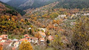 Το μυστήριο και πανέμορφο μέρος στην Ελλάδα που πρέπει να επισκεφτείς