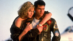 Το jacket του Tom Cruise από το «Top Gun» βγαίνει στο σφυρί