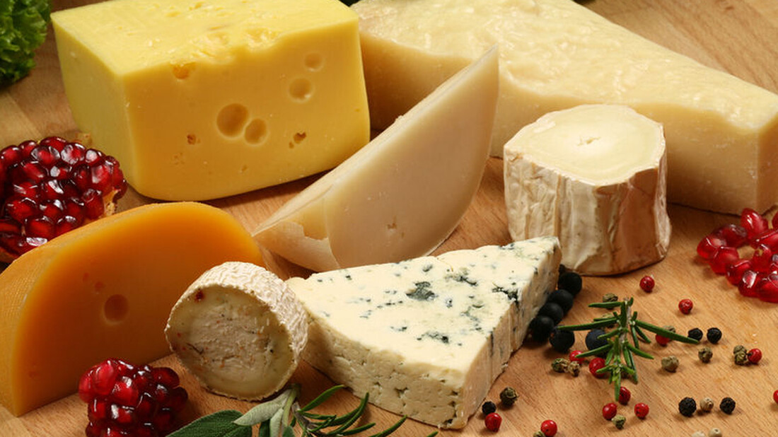 Αυτά είναι τα τυριά που πρέπει να τρως με μέτρο