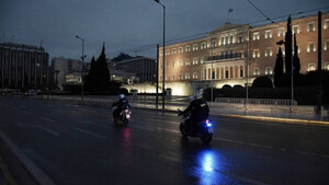 Κρούσματα σήμερα: Σταθερά προβληματική η Αττική με 553 νέα - Ανησυχία για τα 111 στη Θεσσαλονίκη