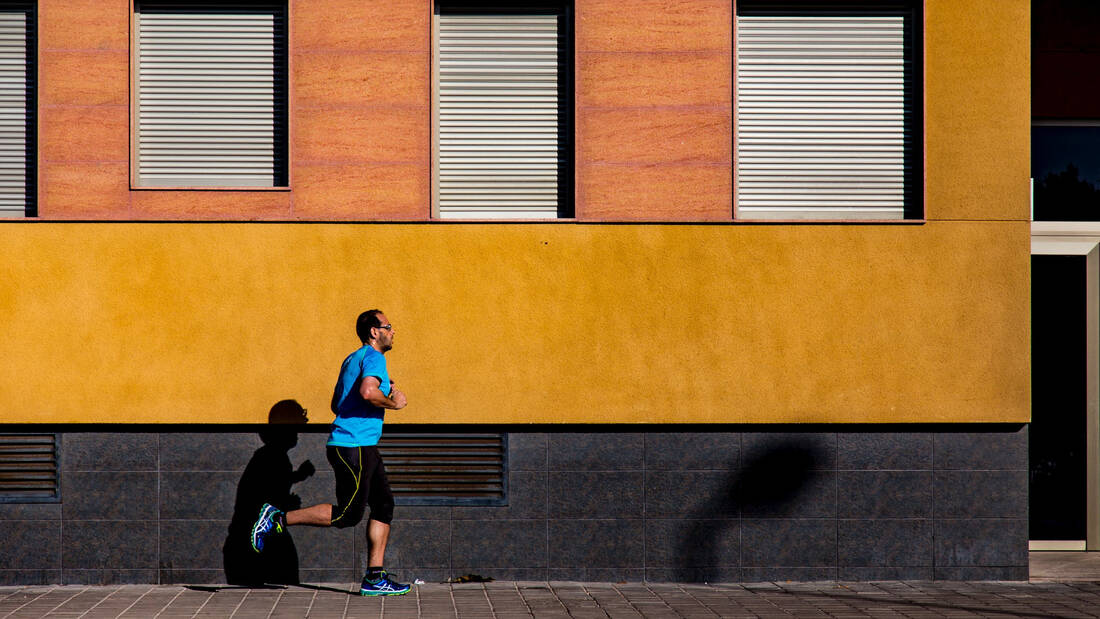 Το τρέξιμο με καύσωνα είναι εφικτό με αυτές τις 8 συμβουλές