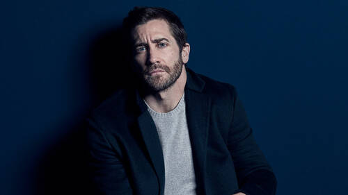 O Jake Gyllenhaal μας εξηγεί γιατί η ανδρική περιποίηση είναι ένας ανώτερος τρόπος έκφρασης 