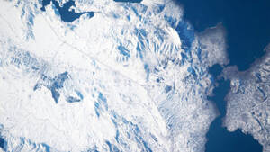 Γοητευτική η χιονισμένη Ελλάδα, άλλο να τη βλέπεις από το διάστημα