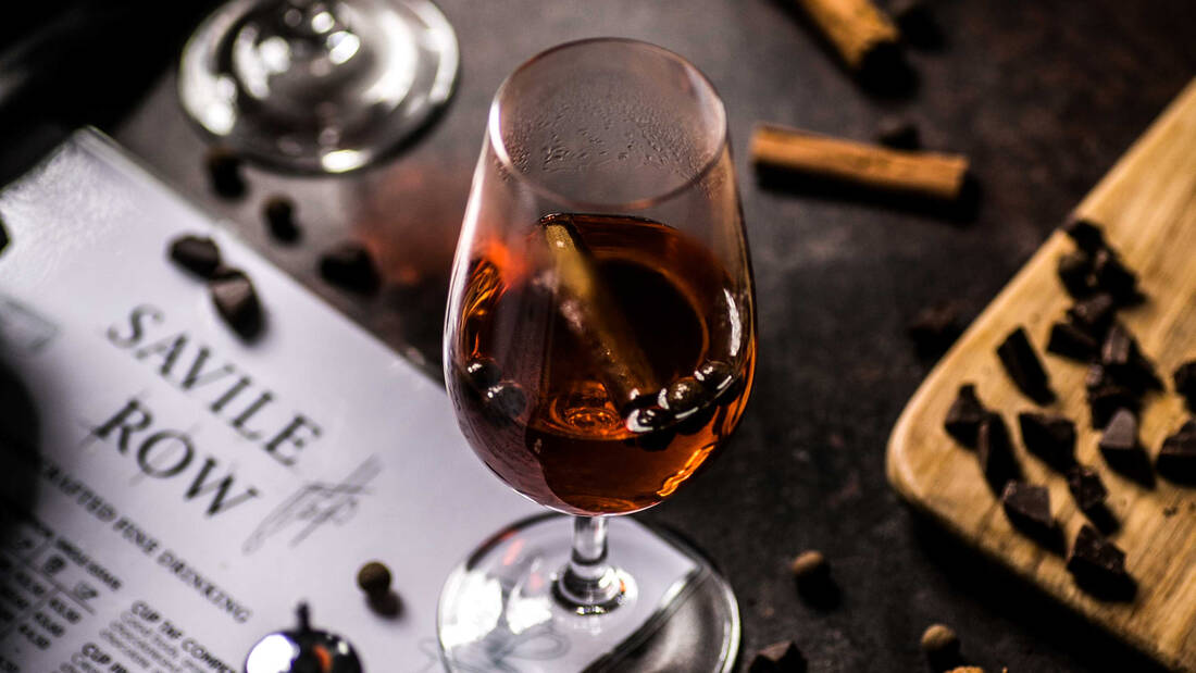 Savile Row: Το νέο all day bar στο κέντρο της Θεσσαλονίκης