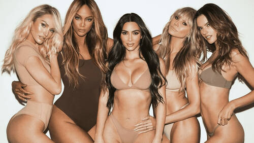 Αν υπήρχε ένα supergroup από μοντέλα, bandleader θα ήταν σίγουρα η Kim Kardashian