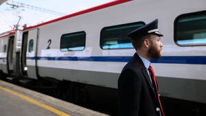 Λευκό Βέλος: Το πιο γρήγορο τρένο στην Ελλάδα έκανε Θεσσαλονίκη – Αθήνα σε χρόνο DT