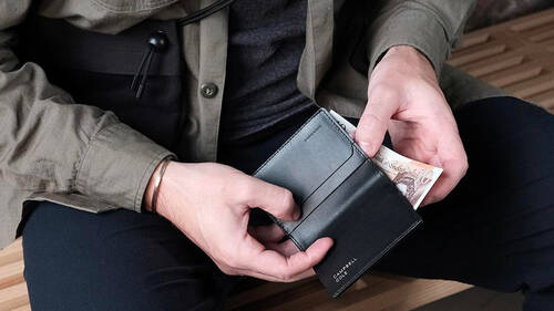 Μήπως ήρθε ο καιρός να μην πετάς χύμα τα λεφτά σου στην τσέπη;