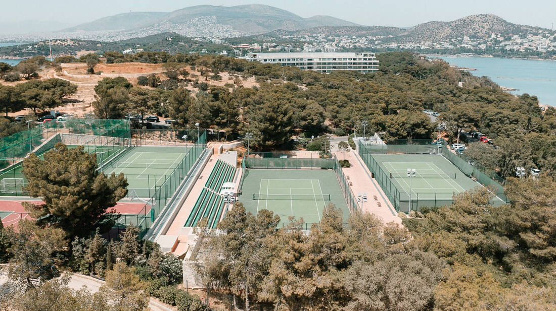 Καλοκαιρινά μαθήματα τένις για όλους στο Four Seasons Astir Palace Hotel Athens
