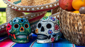 Día de los Muertos: Δέκα λόγοι που θα σε πείσουν να λάβεις μέρος στους φετινούς εορτασμούς