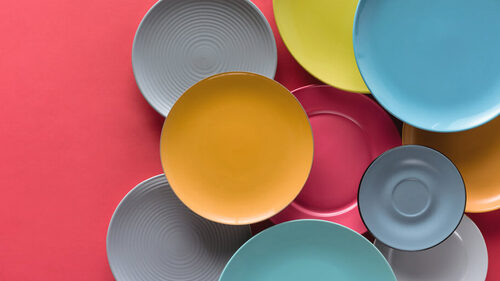 Μήπως το χρώμα του πιάτου σου επηρεάζει και την όρεξη σου;