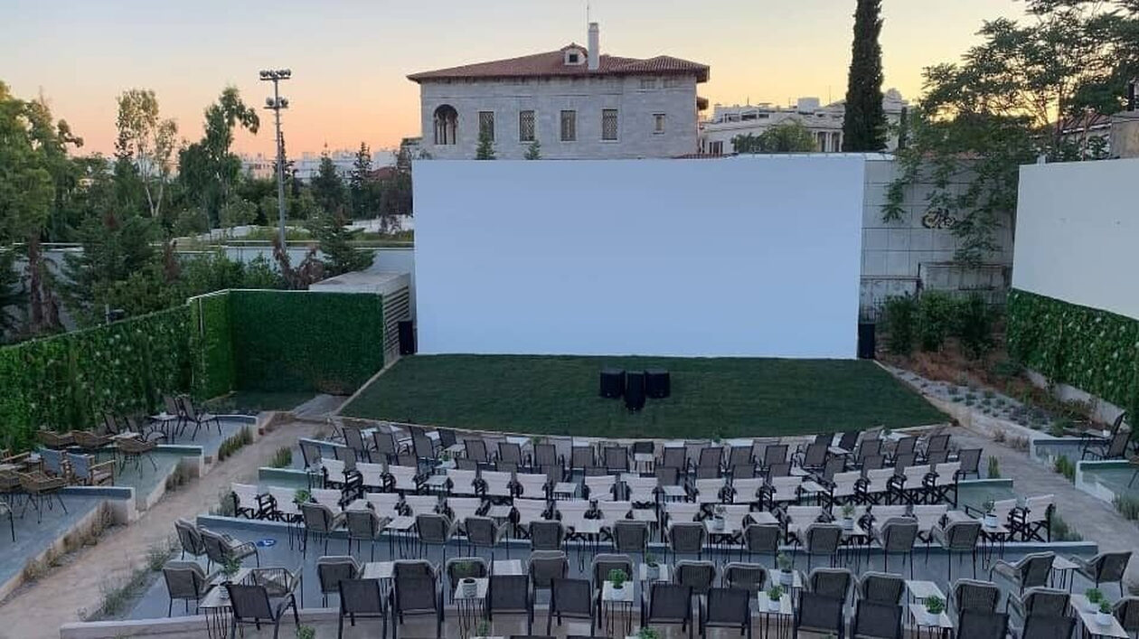 Το θερινό θα είναι πάντα το πιο ψαρωτικό μέρος για ραντεβού