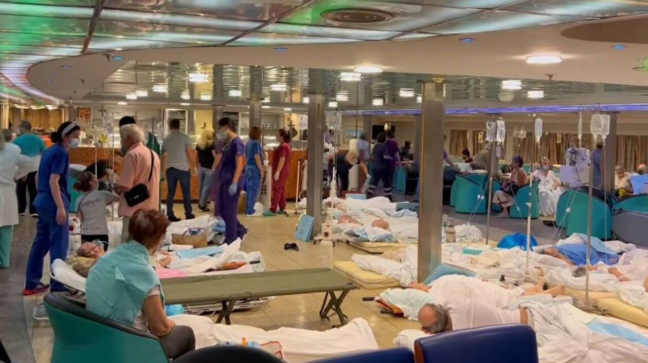 Αλεξανδρούπολη: Η εικόνα του πλωτού νοσοκομείου θα μας στοιχειώνει για πάντα 