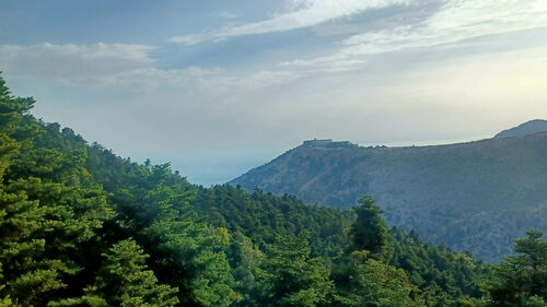 Πάρνηθα: Η ιδανική απόδραση για τη μονοήμερη της 28ης Οκτωβρίου Πάρνηθα: Η ιδανική απόδραση για τη μονοήμερη της 28ης Οκτωβρίου