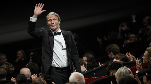 Mads Mikkelsen: Σοβαρός αν και μονίμως σε ντελίριο γκάφας