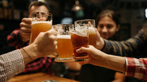 Οι Γερμανοί προειδοποιούν τους Άγγλους για τις δυνατές τους μπίρες