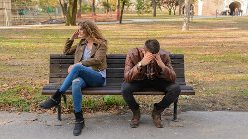4 προβλήματα στη σχέση χειρότερα και από απιστία
