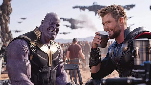 Ο Thanos είναι ο supervillain που θα άραζες άνετα για καφέ