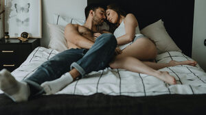 Τι κάνουμε λάθος στο κρεβάτι σύμφωνα με τις πρωταγωνίστριες ερωτικών ταινιών
