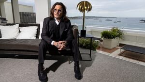 Ο Johnny Depp επιστρέφει για να υποδυθεί τον Σατανά