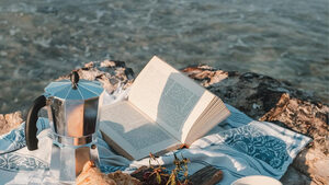 5 βιβλία ξένης λογοτεχνίας για να πάρεις στην παραλία