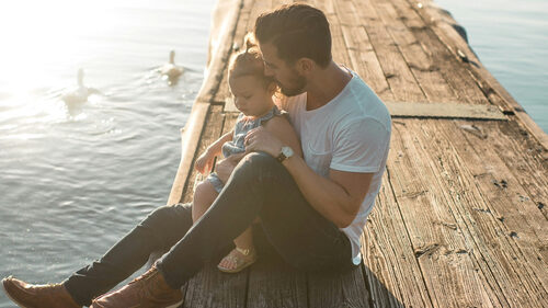 «Θα γίνεις μπαμπάς»:Τι σκέφτονται οι άντρες όταν ακούν τη συγκεκριμένη ατάκα