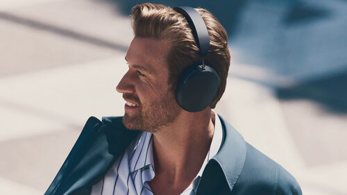 Τα ακουστικά Sonos Ace μάς θύμισαν πως άνεση, design και ήχος υψηλής ποιότητας πάνε παρέα