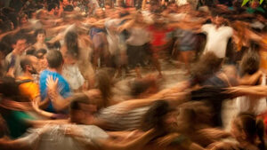 Δύο Χωριά: Στη γιορτή της ρίγανης χορεύεις μέχρι το ξημέρωμα στο «μπαλκόνι του Αιγαίου»