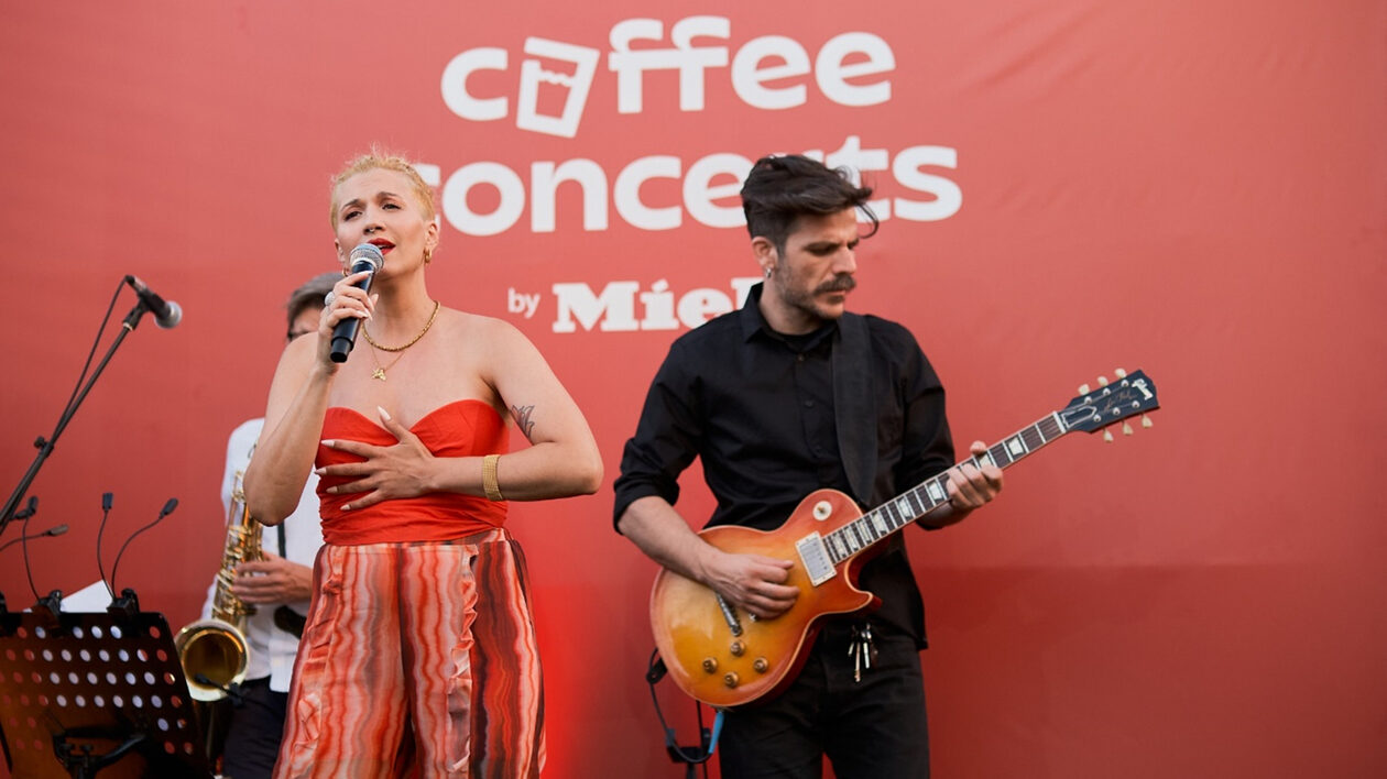 Δεύτερο Coffee Concert by Miele: Ένα απολαυστικό live στον πιο urban κήπο με την Πέννυ Μπαλτατζή 