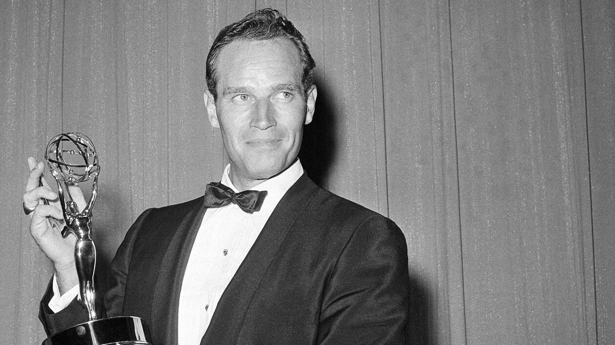 Πώς ο Charlton Heston προσπάθησε να καταστρέψει ένα από τα χειρότερα sequels