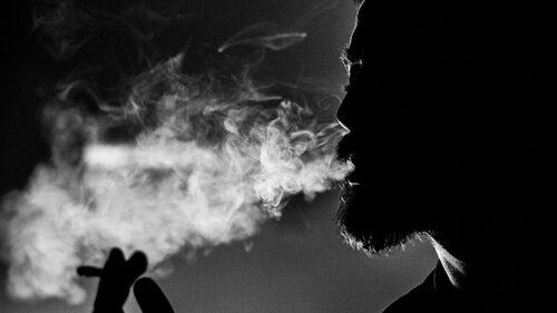 Επτά tobacco αντρικά αρώματα που κλέβουν την παράσταση