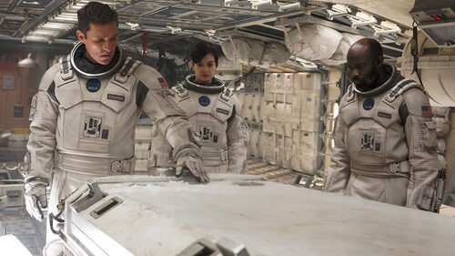 Interstellar: Γιατί έχει περάσει μόλις μία ώρα από την αρχική κυκλοφορία του