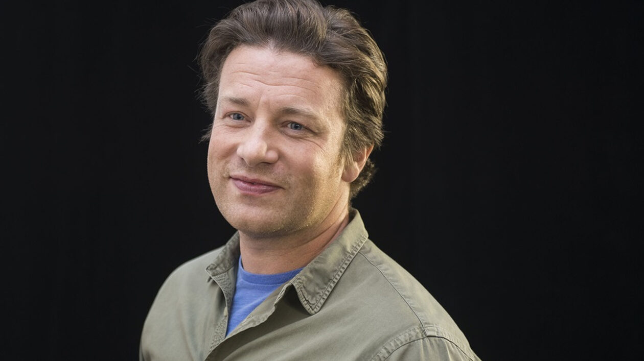 Ο Jamie Oliver εξομολογείται για το πώς η δυσλεξία επηρέασε τη ζωή του