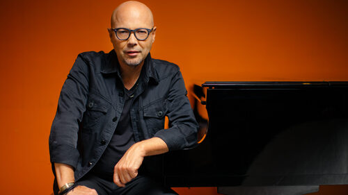 Ο βραβευμένος με GRAMMY πιανίστας της Jazz, John Beasley, για πρώτη φορά στην Ελλάδα
